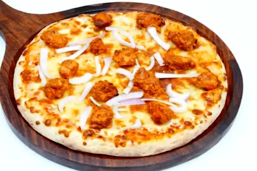 Loveable Flavour Paneer And Onion Pizza