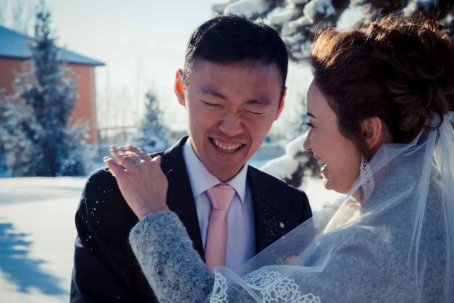 Wedding photographer Kirill Larionov (kiruha408). Photo of 26 January 2017