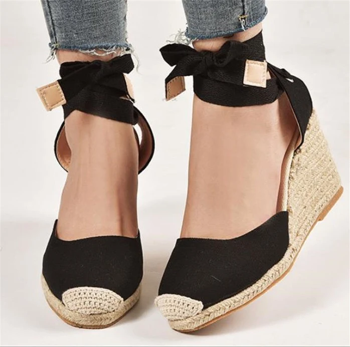 Lente Dames Kant Hoge Hakken Mode Sandalen. Stijlvolle en comfortabele sandalen voor een elegante look, perfect voor de lente.
