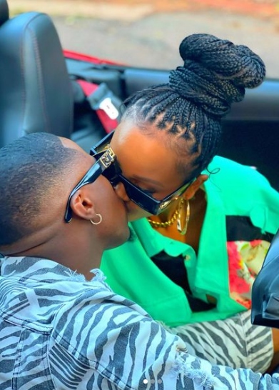 Huddah and Jux have kissing photos and she si gloating