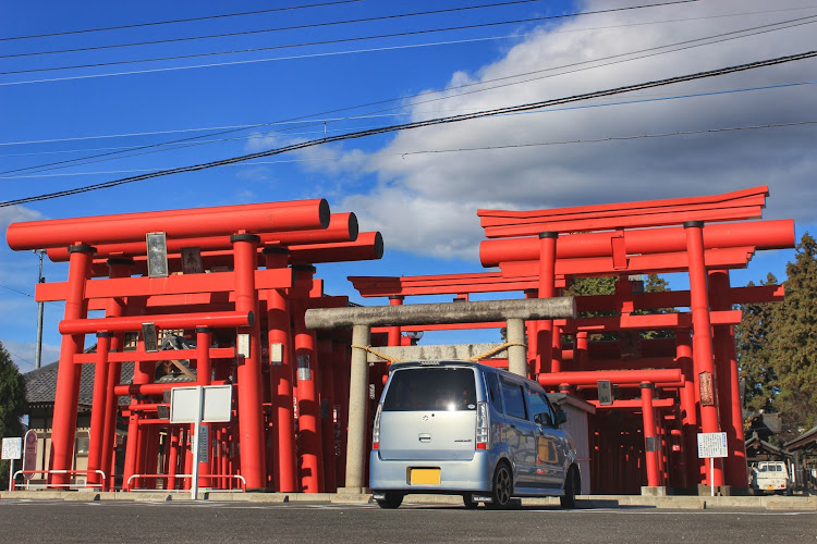 ワゴンRの小泉稲荷神社・千本鳥居に関するカスタム事例の投稿画像1枚目