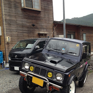 ジムニー JA11V