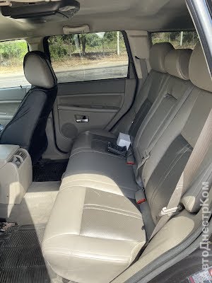 продам авто Jeep Grand Cherokee Grand Cherokee III (WK) фото 2