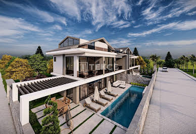 House with pool and terrace 4