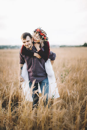 Fotógrafo de casamento Regina Yusupova (yusupova). Foto de 2 de abril 2018