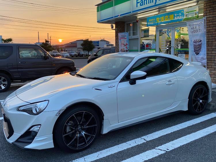 86のエースさんが投稿したカスタム事例の投稿画像1枚目