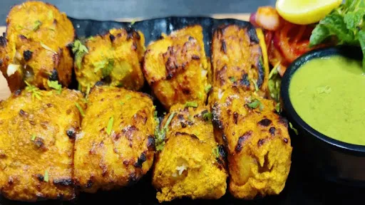 Fish Ajwaini Tikka (6 Pcs)