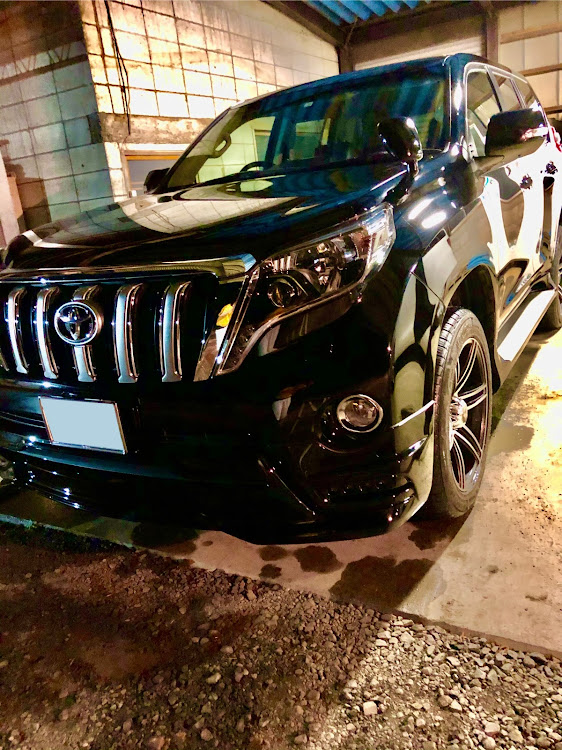 ランドクルーザープラドの150プラド中期・洗車・DIY・掃除機掛けに関するカスタム事例の投稿画像1枚目