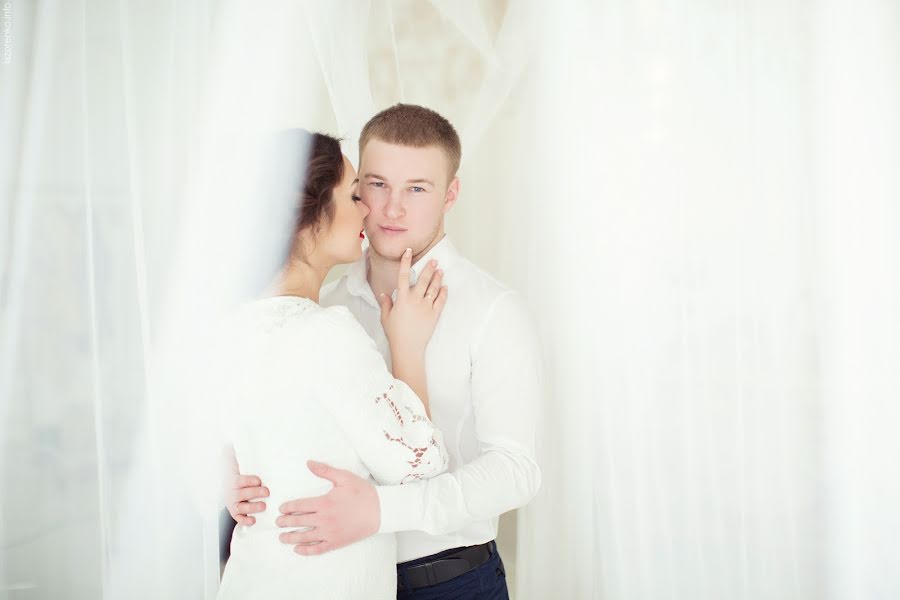 Wedding photographer Aleksandra Lazorenko (sashalazorenko). Photo of 19 February 2015