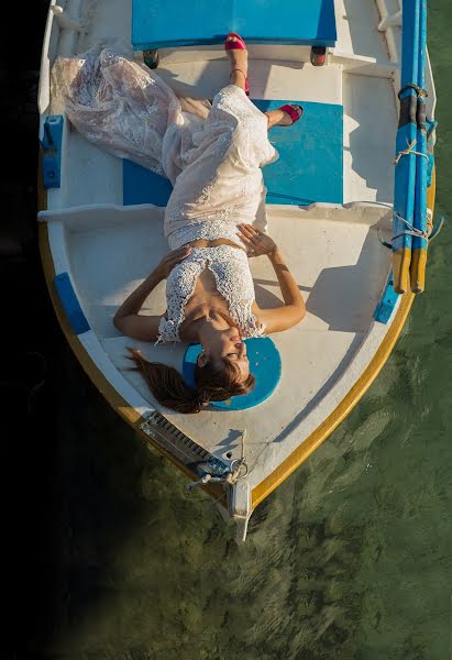 Fotografo di matrimoni Giannis Manioros (giannismanioro). Foto del 12 novembre 2016