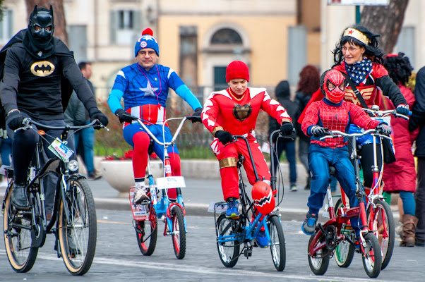 ma dove supereroe in bicicletta... di Luporosso