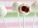 Red Velvet Cheesecake Pops Recipe was pinched from <a href="http://www.steamykitchen.com/14149-red-velvet-cheesecake-pops.html/print/" target="_blank">www.steamykitchen.com.</a>