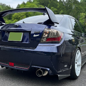 インプレッサ WRX STI GVF