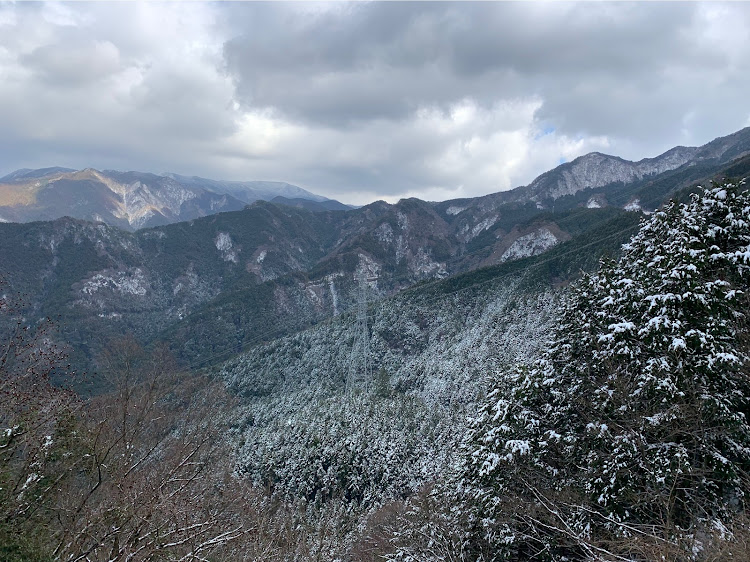 レパおさむさんが投稿した三坂峠・雪景色・雪景色と愛車・雪景色と原付・危険が危ないに関するカスタム事例の投稿画像2枚目
