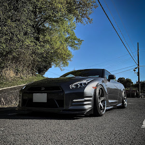 NISSAN GT-R R35