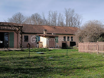 maison à Audrix (24)