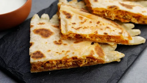 Paneer Schezwan Paratha