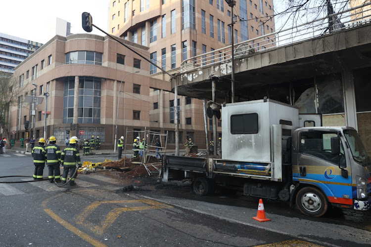 Five people were injured after a gas line explosion on Tuesday afternoon in Braamfontein during planned maintenance work by Egoli Gas. / Thulani Mbele