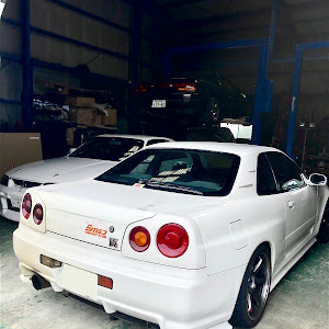 スカイライン GT-R R34