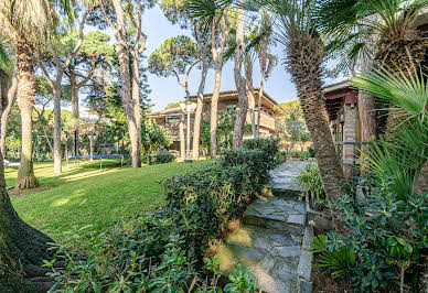 House with pool and terrace 2