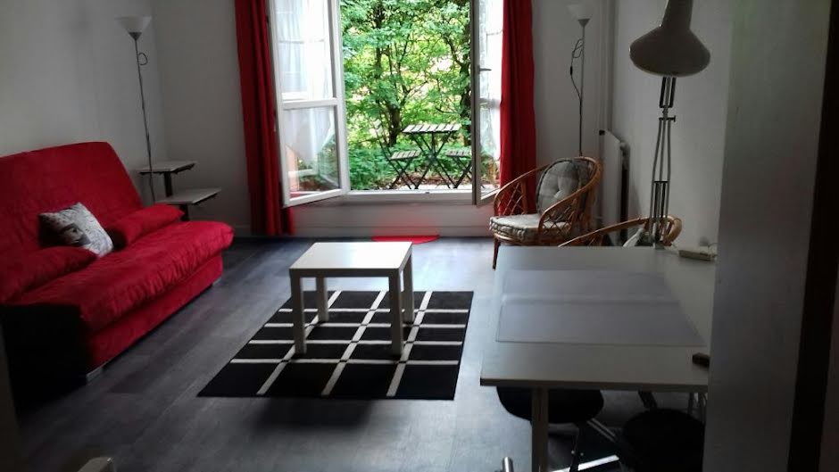 Location meublée appartement 1 pièce 34 m² à Cergy (95000), 980 €