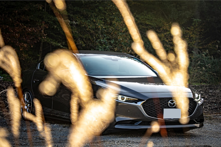 MAZDA3のワンオペ育児・レクト広島・温井ダム・電動カート・紅葉撮りに行きたい🍁に関するカスタム事例の投稿画像1枚目