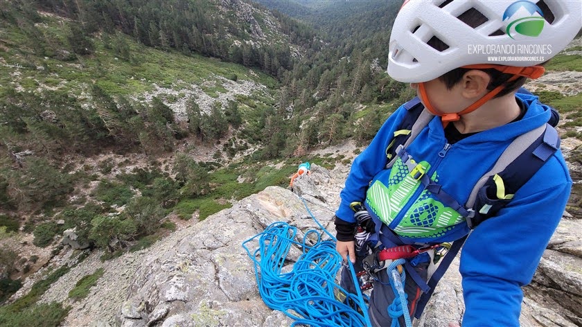 El CASCO de Escalada más LIGERO PETZL SIROCCO