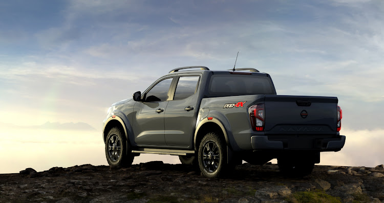 New Nissan Navara comes with latest technologies and fresh styling