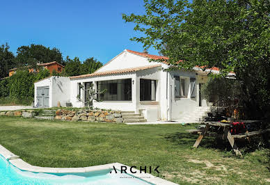 House with pool and terrace 5