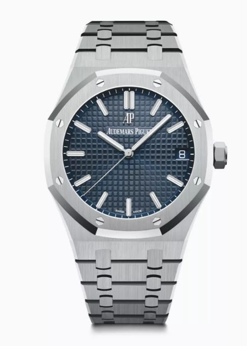 Audemars Piguet Royal Oak. Sumber: Wallpaper.com.