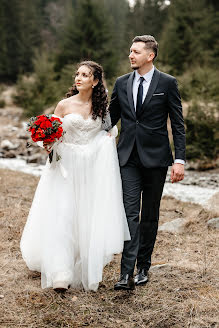 Fotografo di matrimoni Petru Brustureanu (petrubrustureanu). Foto del 27 febbraio