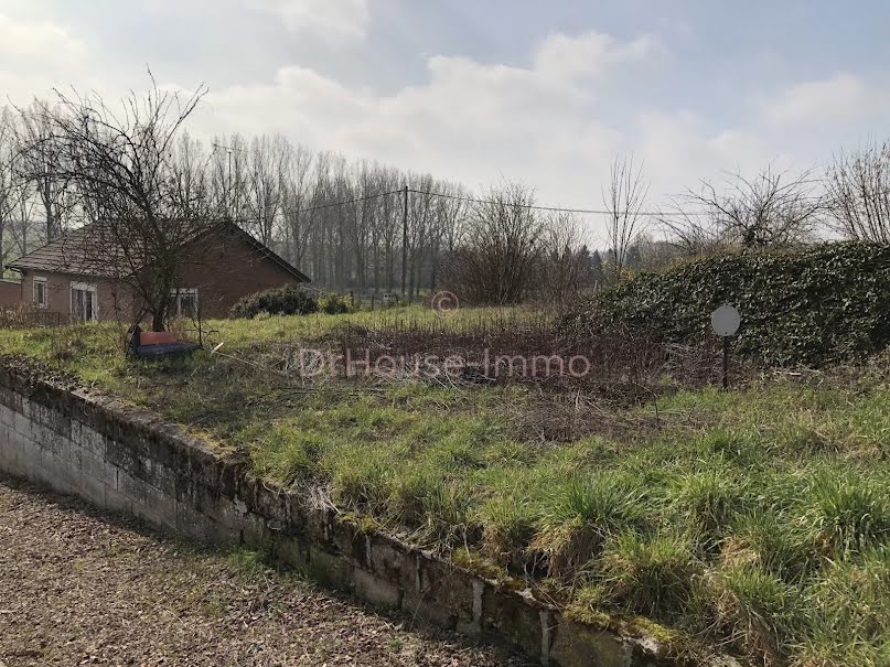 Vente terrain  480 m² à Douilly (80400), 17 000 €