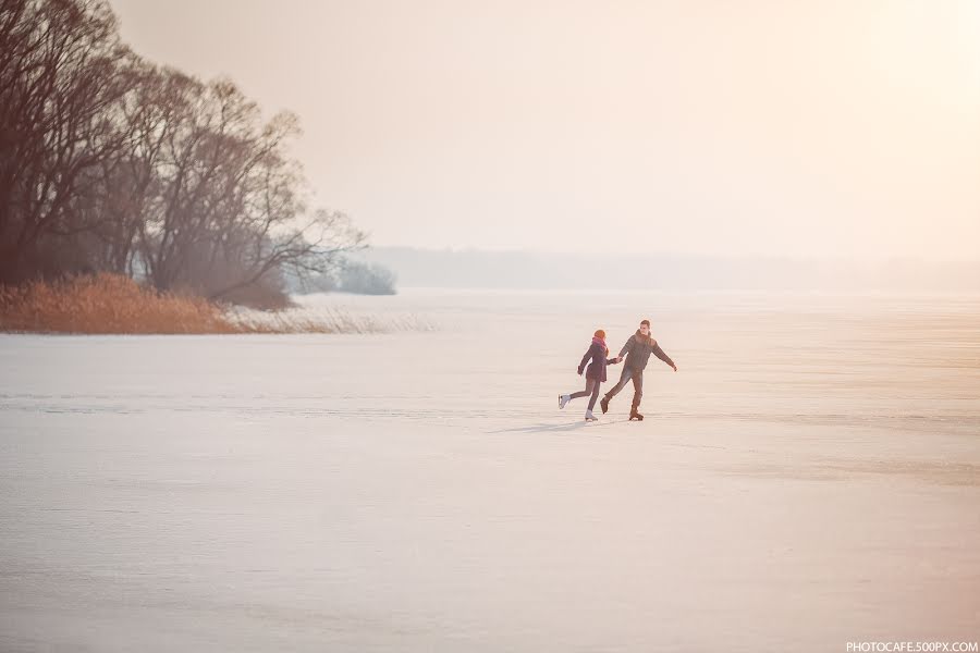 Hääkuvaaja Anton Kuznecov (photocafe). Kuva otettu 3. maaliskuuta 2015