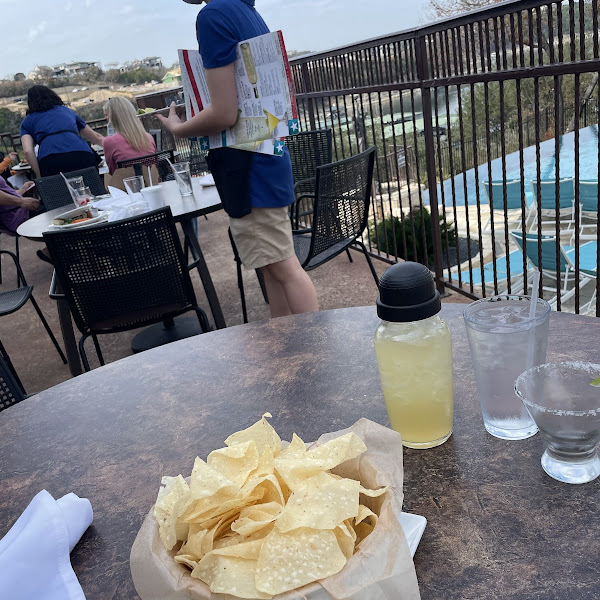 Espinaca Queso + chips, Mexican Martini Margarita