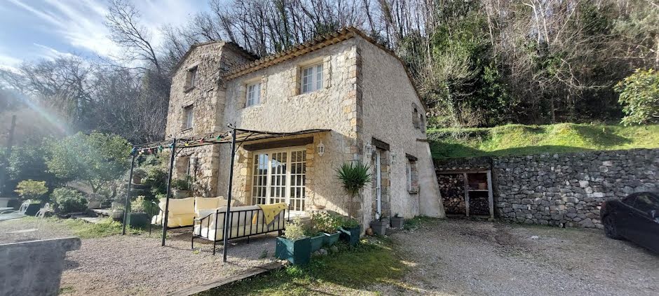 Vente maison 5 pièces 122 m² à Le Bar-sur-Loup (06620), 625 000 €