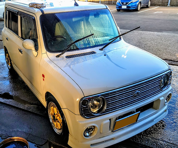 アルトラパンの水も滴る良い愛車・洗車・夏バテ気味・熱中症に気をつけて!!に関するカスタム事例の投稿画像1枚目