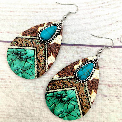 Title 6, Retro Western Style Cows Pattern Wooden Earring...