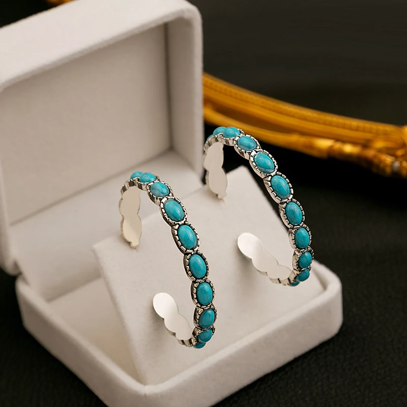 images slider number - 9