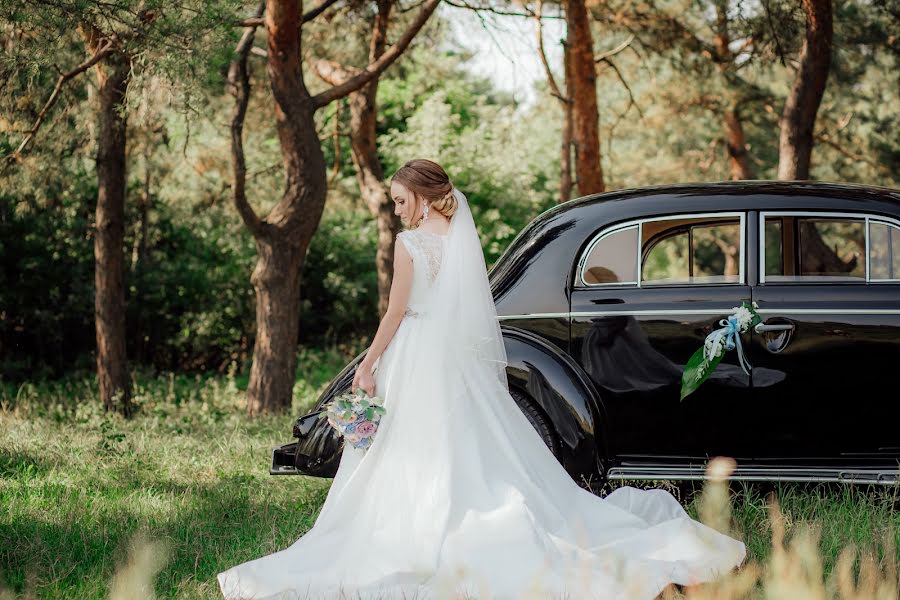 Wedding photographer Olga Lysenko (olviya). Photo of 12 April 2019