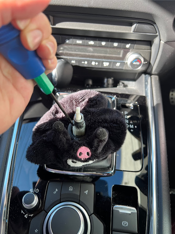 CX-8のGHOST EXPOD・プッシュシフトノブ・シフトノブ交換・シフトノブ・ATシフトノブ交換に関するカスタム事例の投稿画像4枚目