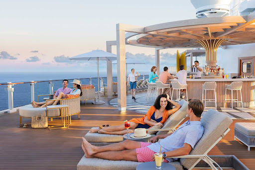 Like sister ship Norwegian Prima, the Aqua's adults-only Vibe Beach Club offers stunning ocean views and personalized service.