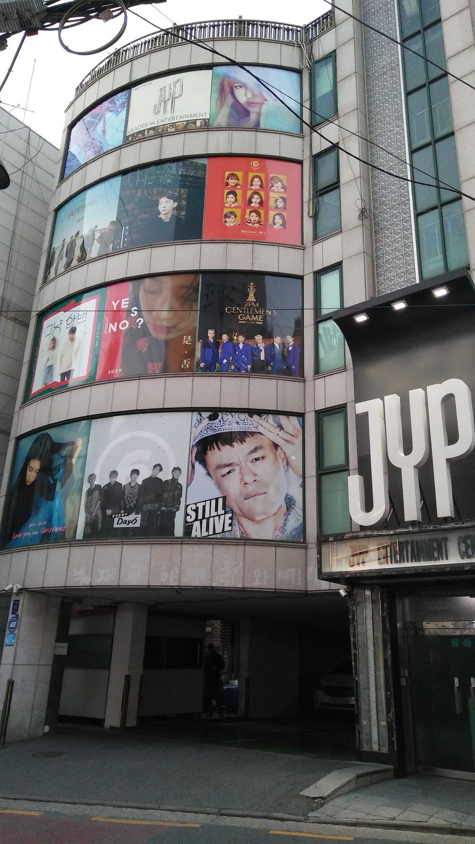 jyp building tour