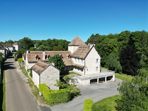 Propriété avec jardin 1