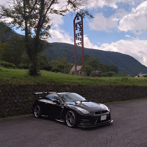 NISSAN GT-R R35