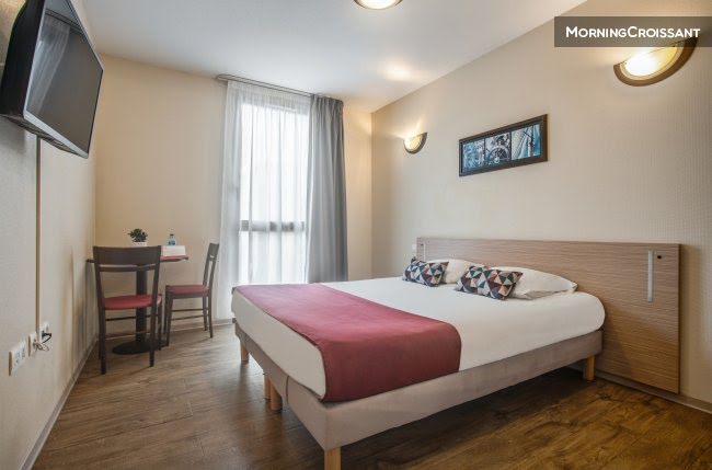Location meublée appartement 1 pièce 18 m² à Nimes (30000), 660 €