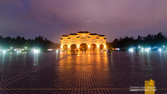 Taipei Day Tour DIY Chiang Kai-shek Memorial Hall