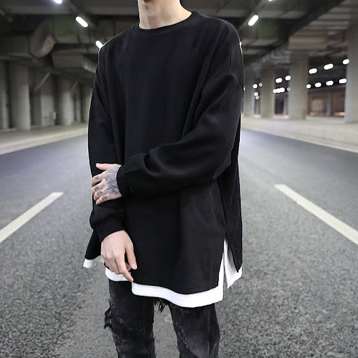 Title 6, Loose fit long sleeve t-shirt with fake two lay...