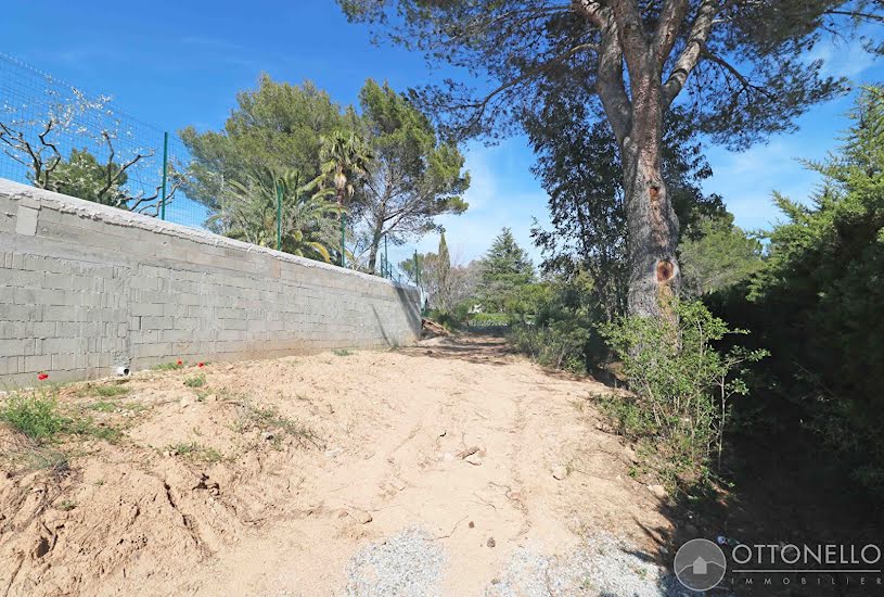  Vente Terrain à bâtir - 750m² à Roquebrune-sur Argens (83520) 