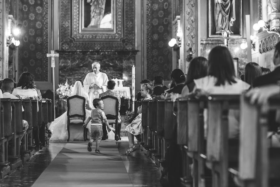 Fotógrafo de casamento Paola Licciardi (paolalicciardi). Foto de 2 de maio 2018