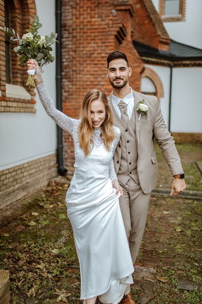 Fotografo di matrimoni Fanni Szabó-Ékes (ekesphotography). Foto del 23 gennaio